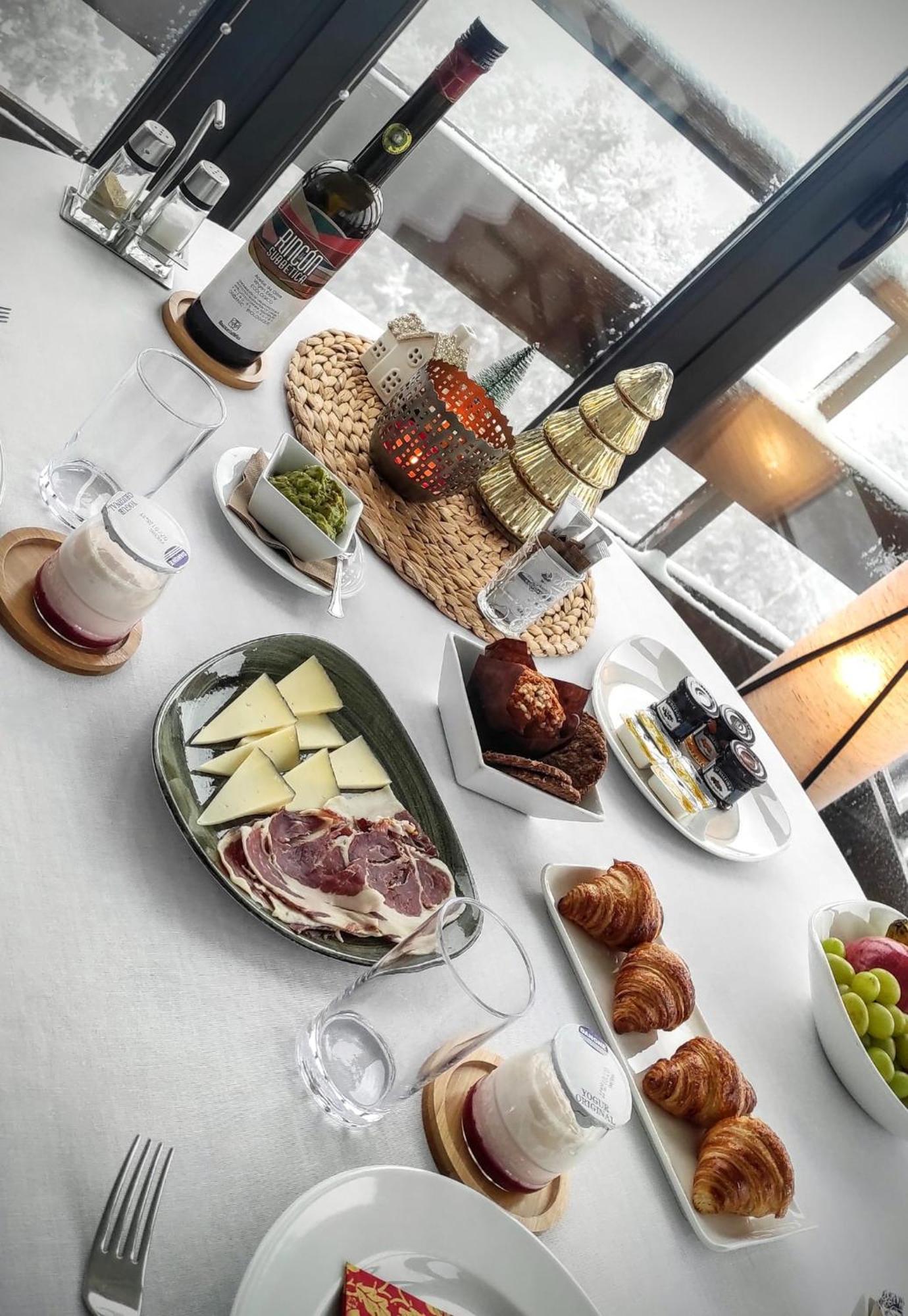 סרסדייה Corzo Hotel מראה חיצוני תמונה