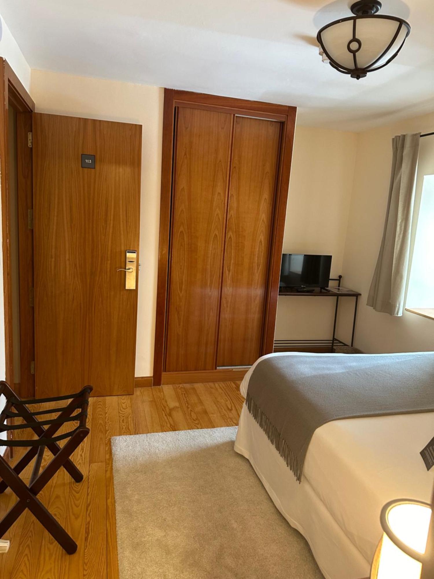 סרסדייה Corzo Hotel חדר תמונה
